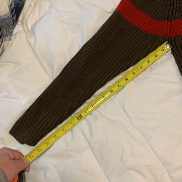 ARIZONA JEAN COMPANY, sweater, full zippered length, large, good cond - Picture 9 of 10